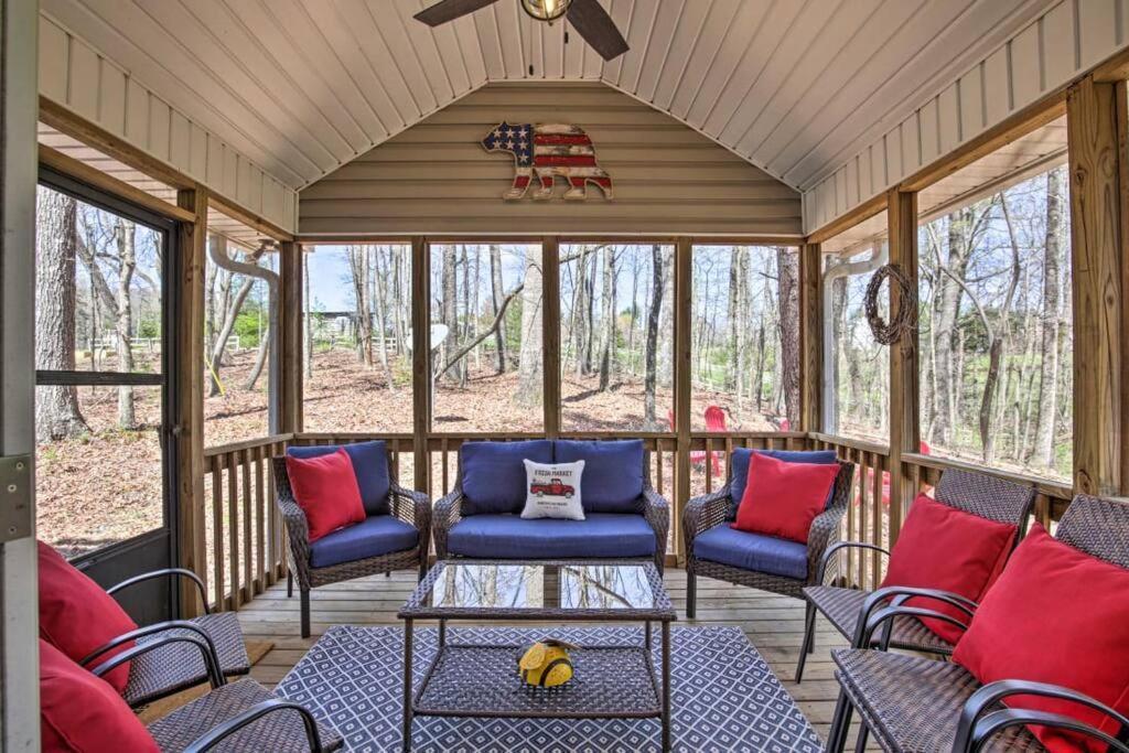 Less Than 3 Miles To Downtown With Firepit Ellijay Exterior foto